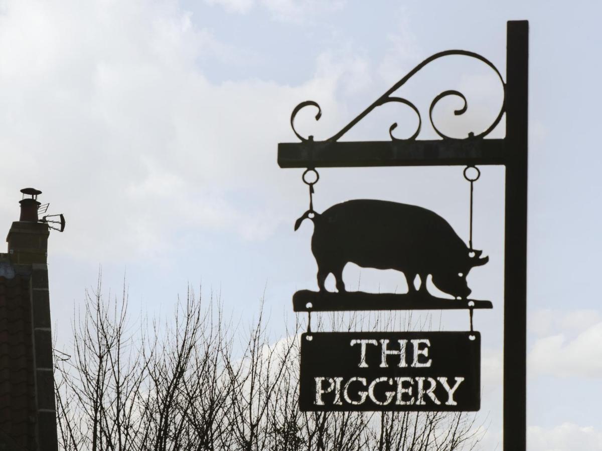 Вилла The Piggery Уитби Экстерьер фото